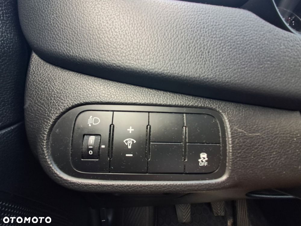 Kia Carens 1.6 GDI M 7os - 24