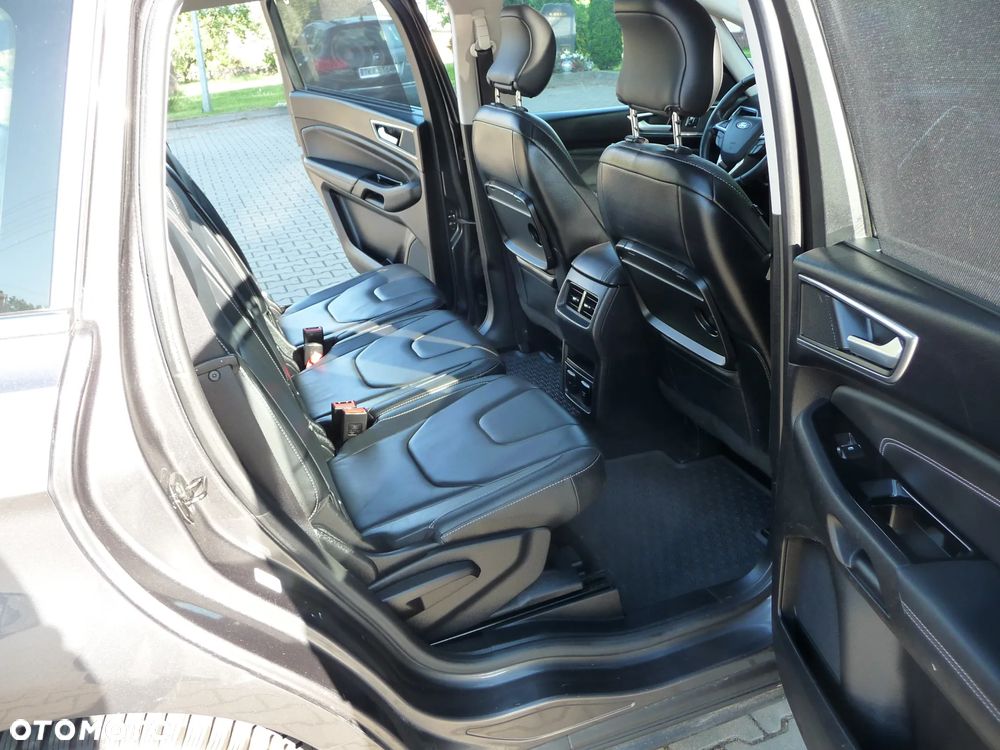 Ford S-Max 2.0 TDCi 4WD Titanium - 17
