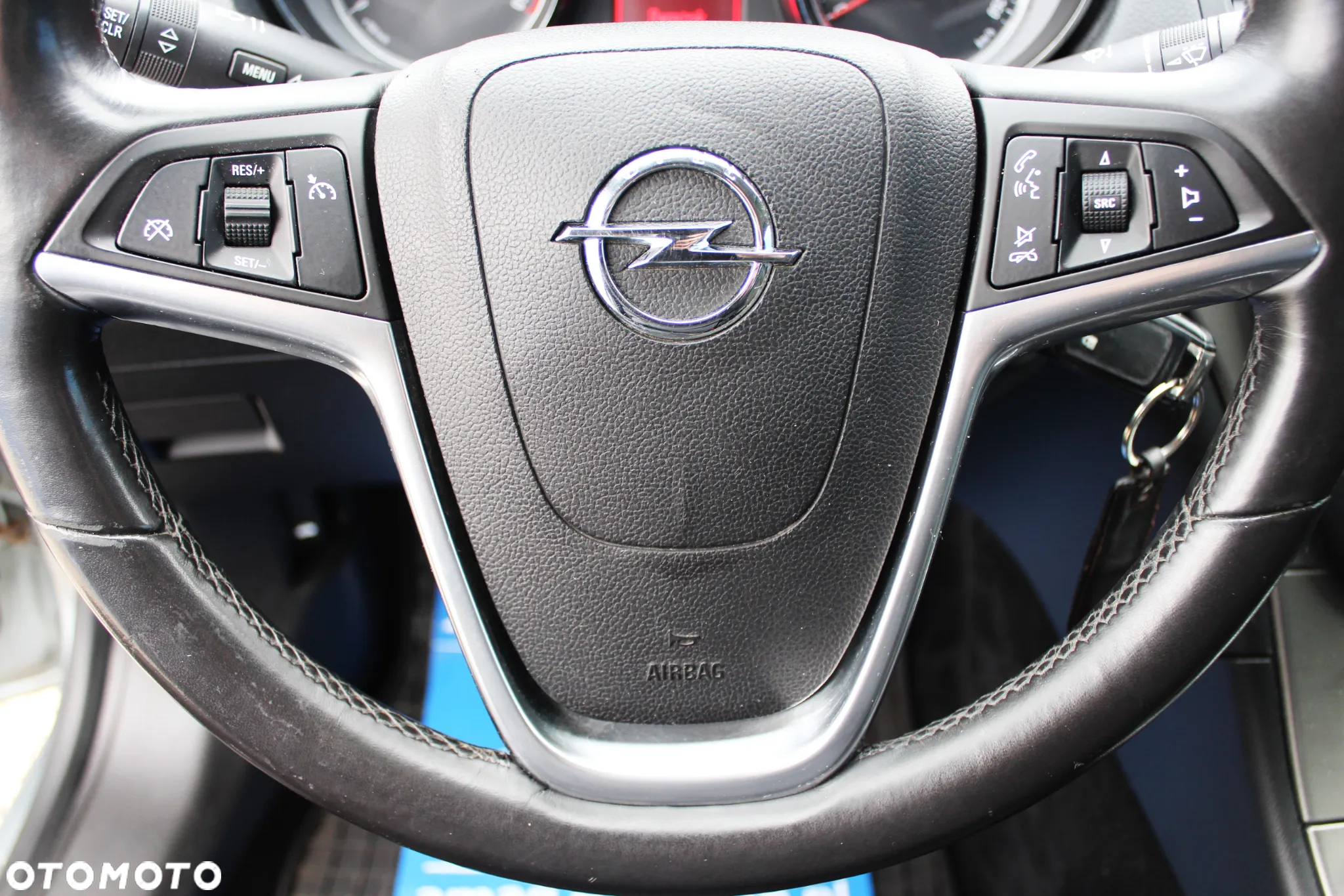 Opel Insignia 2.0 CDTI - 24