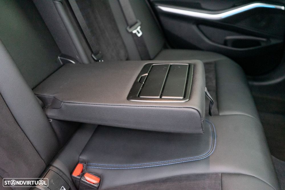 BMW 320 e Pack M Auto - 55