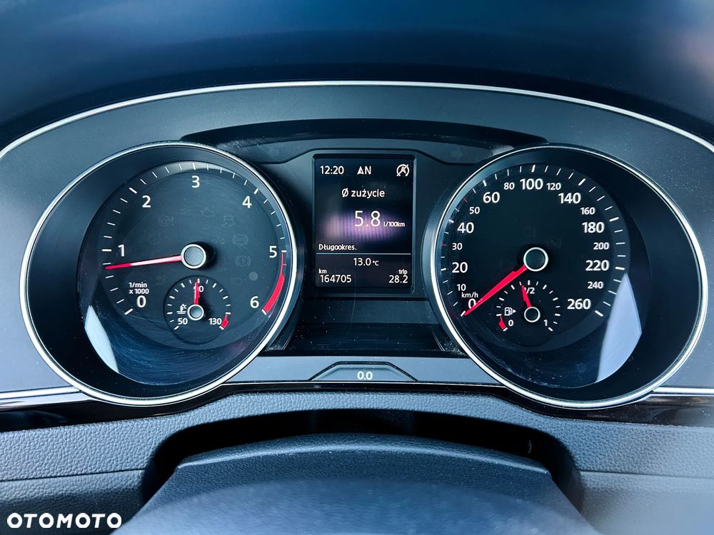 Volkswagen Passat - 6