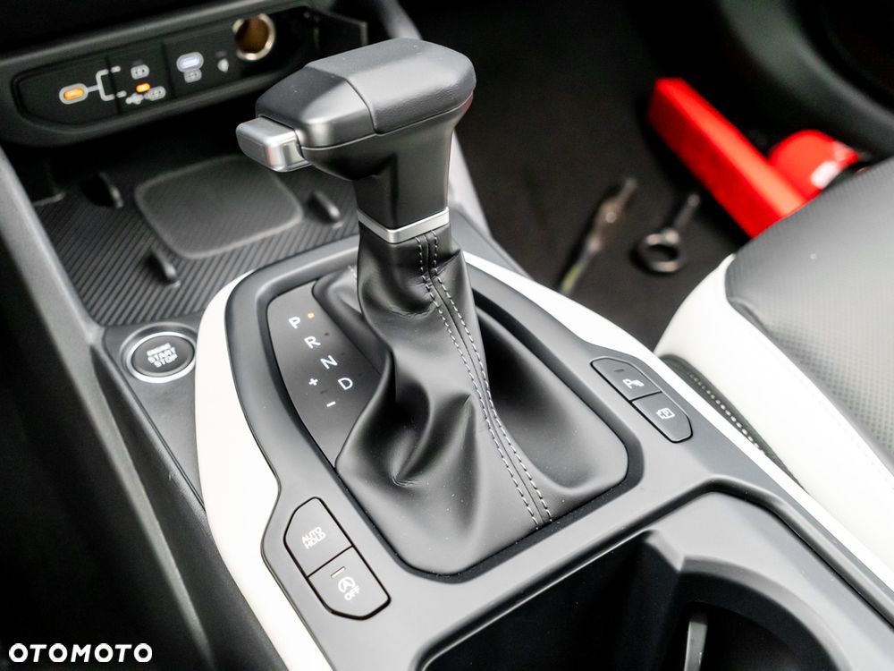 Kia K4 1.6 T-GDI GT Line - 27