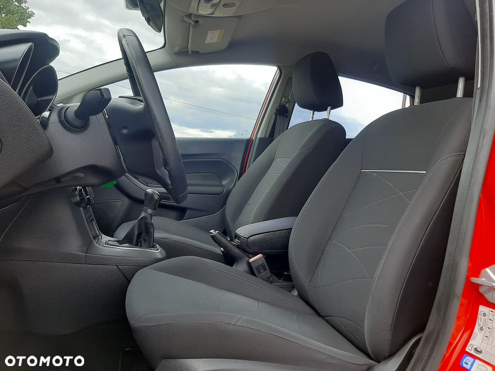 Ford Fiesta 1.6 TDCi DPF Trend - 19