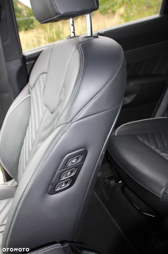 Kia Sorento - 11