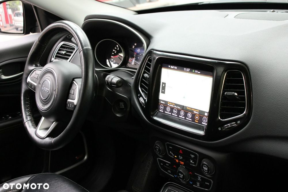 Jeep Compass 1.4 MultiAir Limited - 25