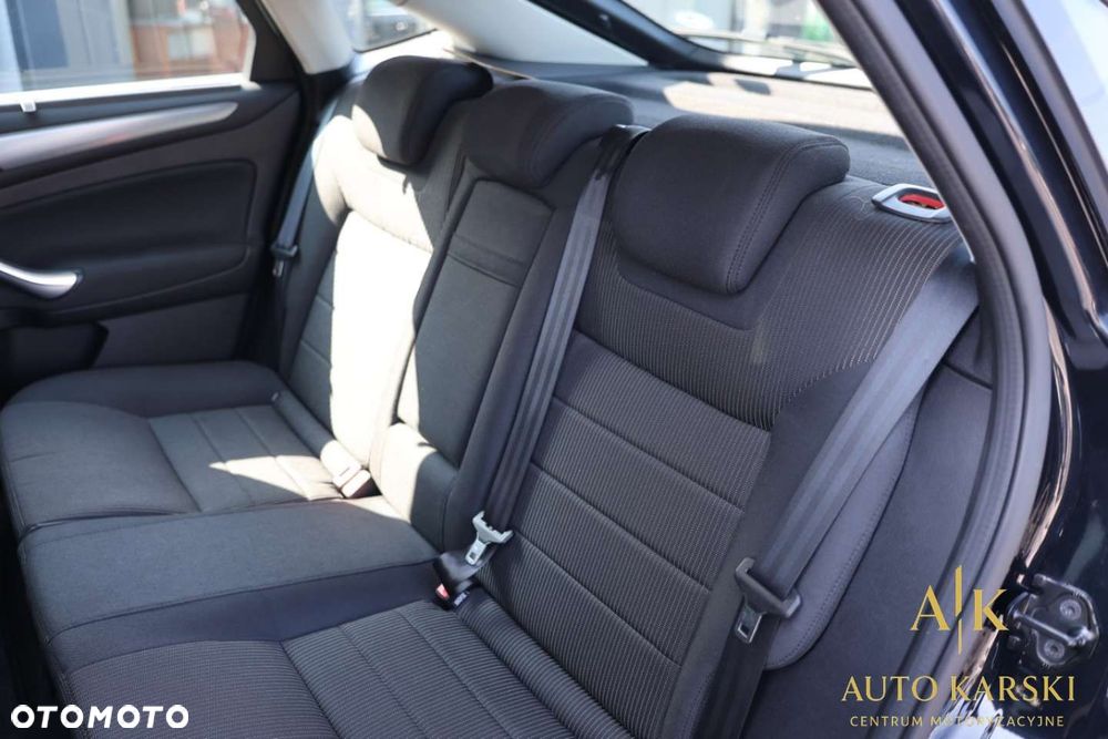 Ford Mondeo 1.6 T Titanium - 32