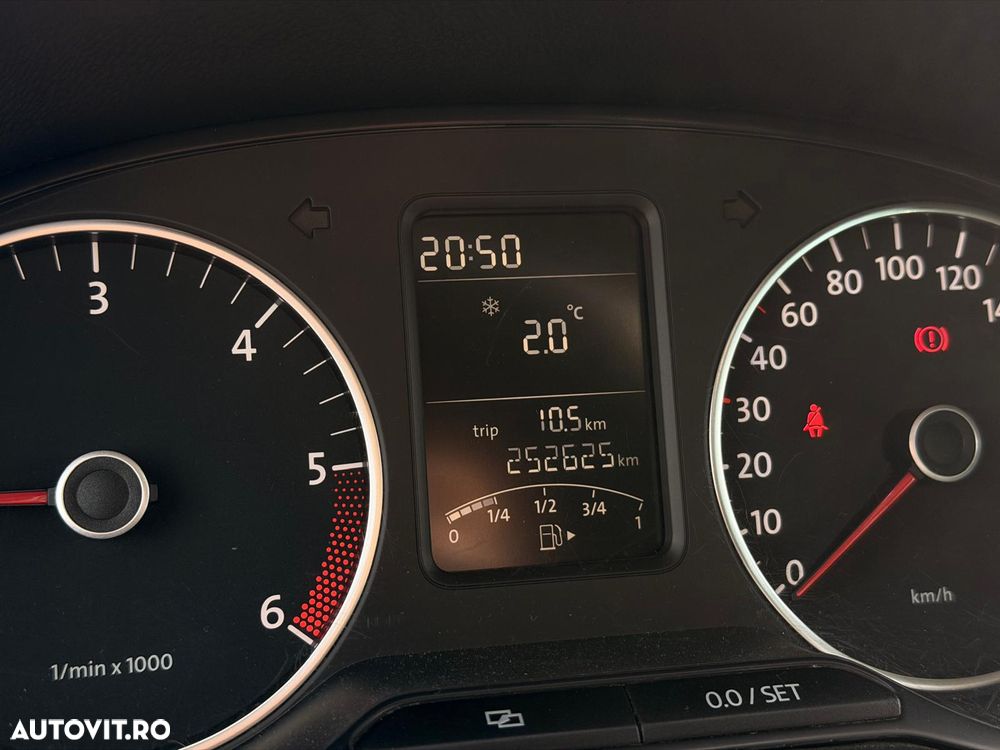 Volkswagen Polo 1.6 TDI CR DPF Comfortline - 26