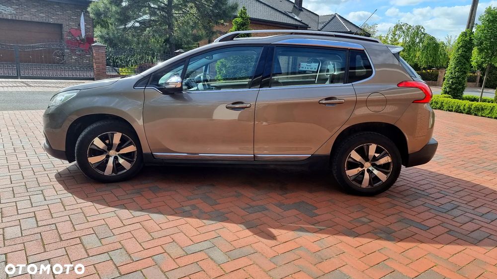 Peugeot 2008 1.6 e-HDi Allure S&S - 6