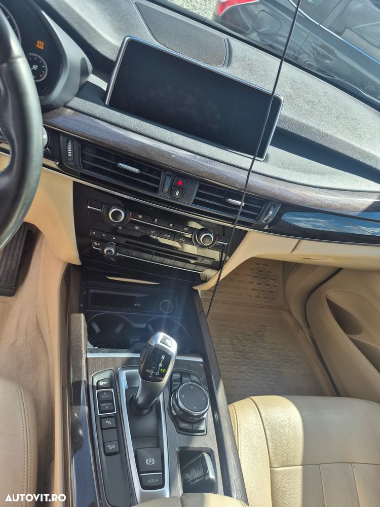 BMW X5 xDrive30d - 19