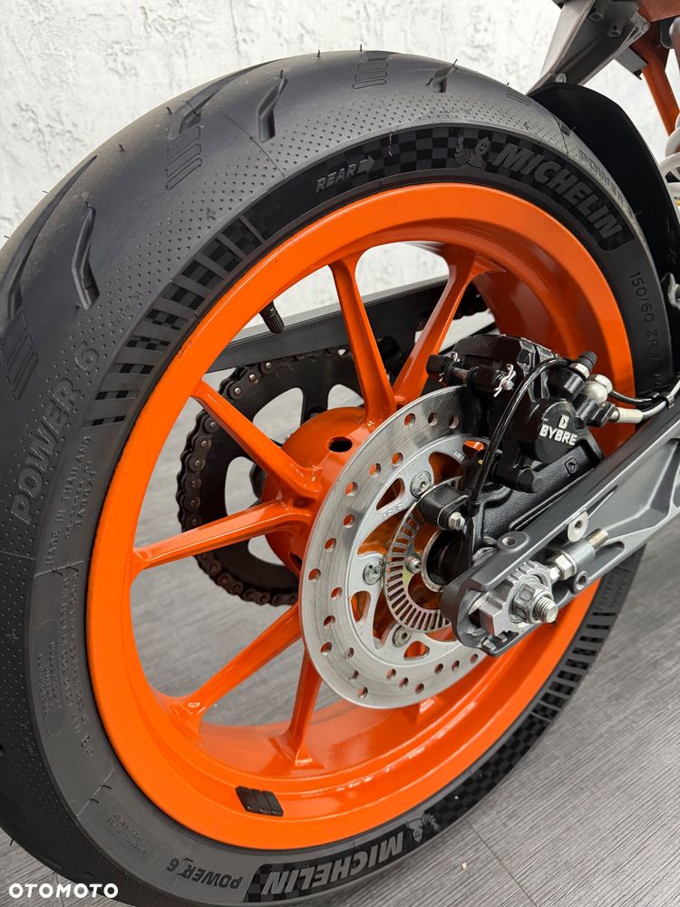 KTM Duke 390 - 11