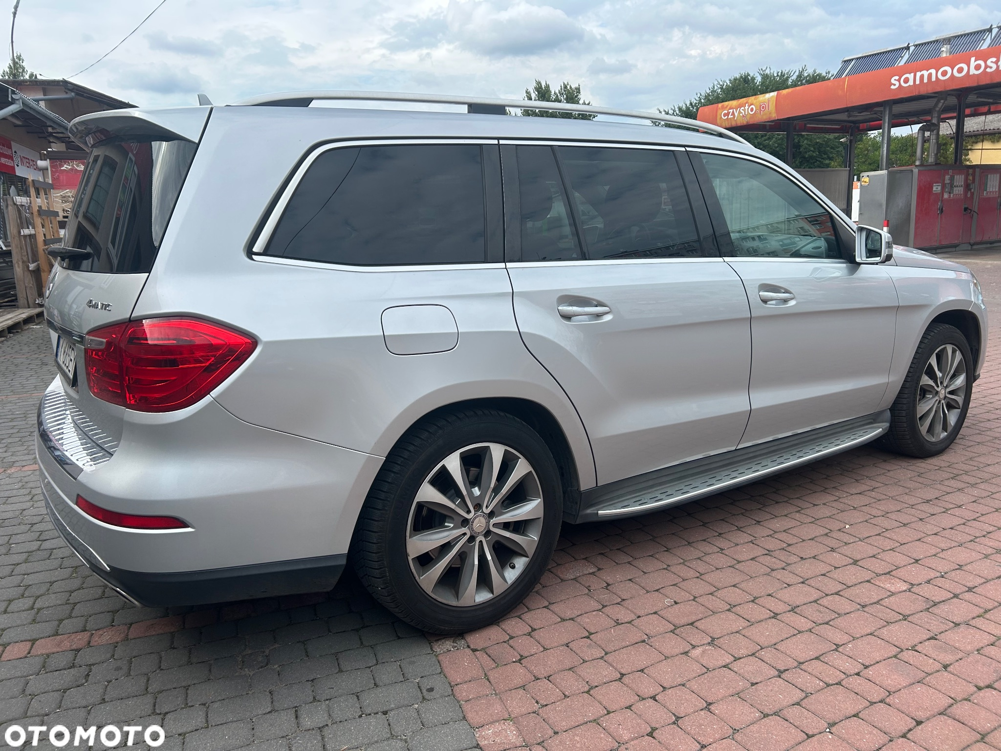 Mercedes-Benz GL 400 4Matic 7G-TRONIC - 6