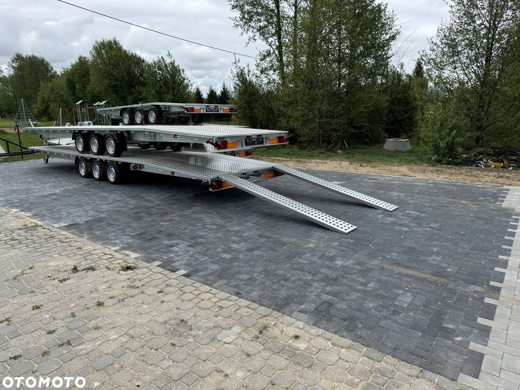 Niewiadów Nowa Laweta Indiana Eco 850x210 3500kg na dwa auta bus Dostawa - 7
