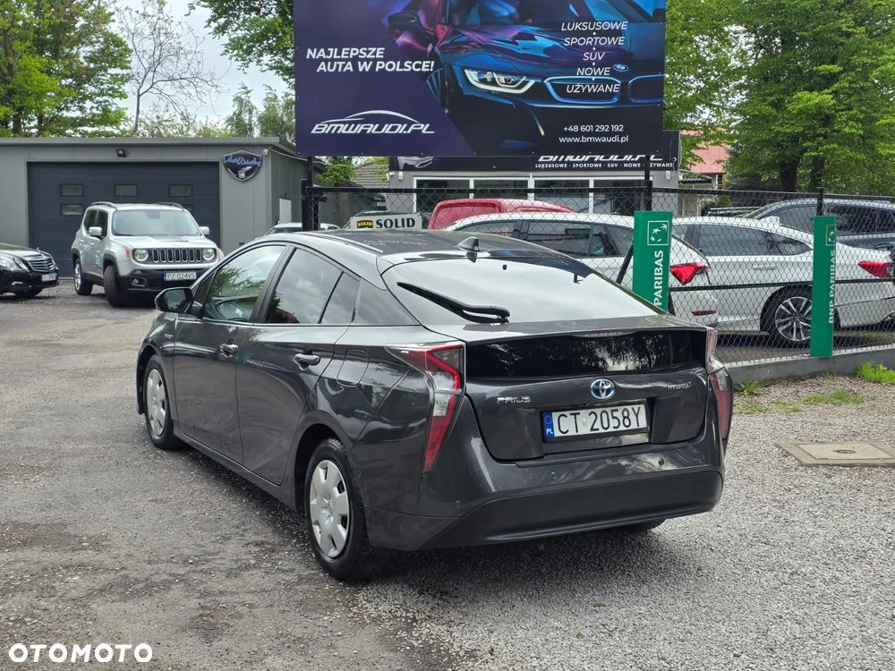 Toyota Prius 1.8 Hybrid Active - 10