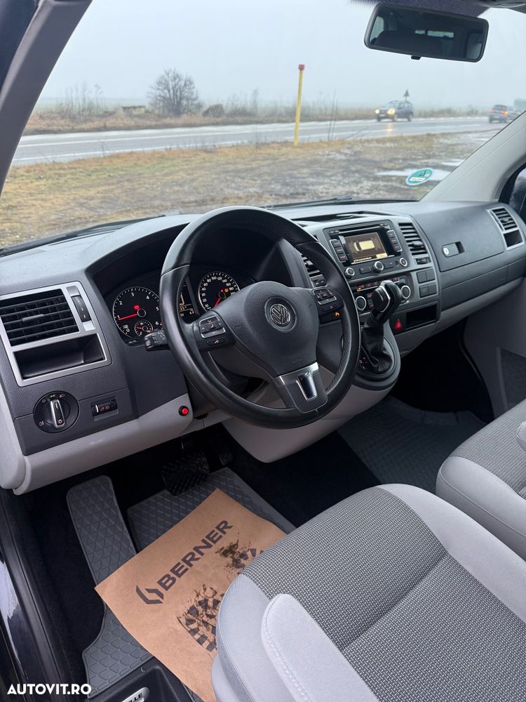 Volkswagen Transporter - 9