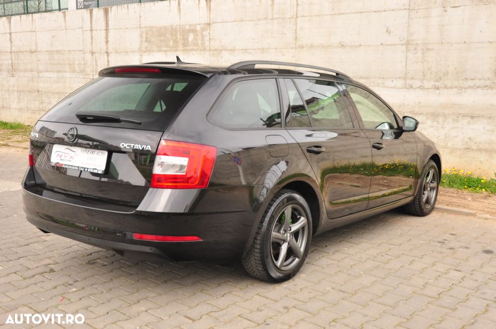 Skoda Octavia 2.0 TDI (Green tec) Ambition - 4
