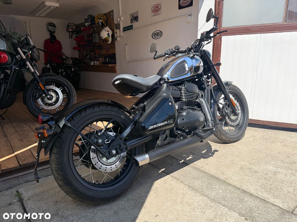 Jawa 350 42 Bobber - 3