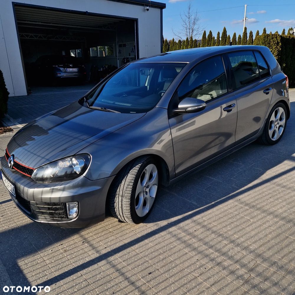 Volkswagen Golf 2.0 GTI DSG - 1
