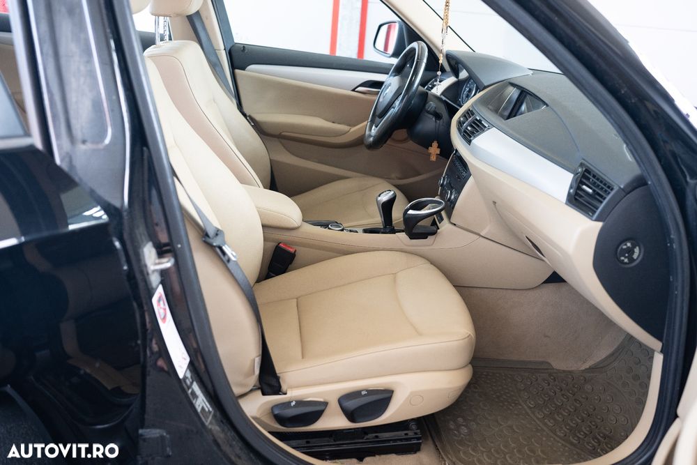 BMW X1 sDrive18d - 10