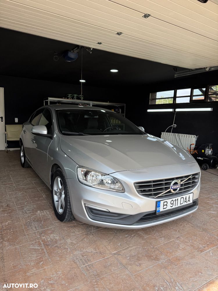 Volvo S60 D4 Summum - 9