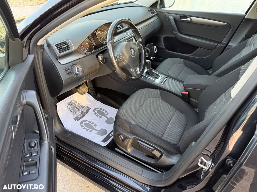 Volkswagen Passat Variant 2.0 TDI 4Motion DSG BlueMotion Tech Highline - 9