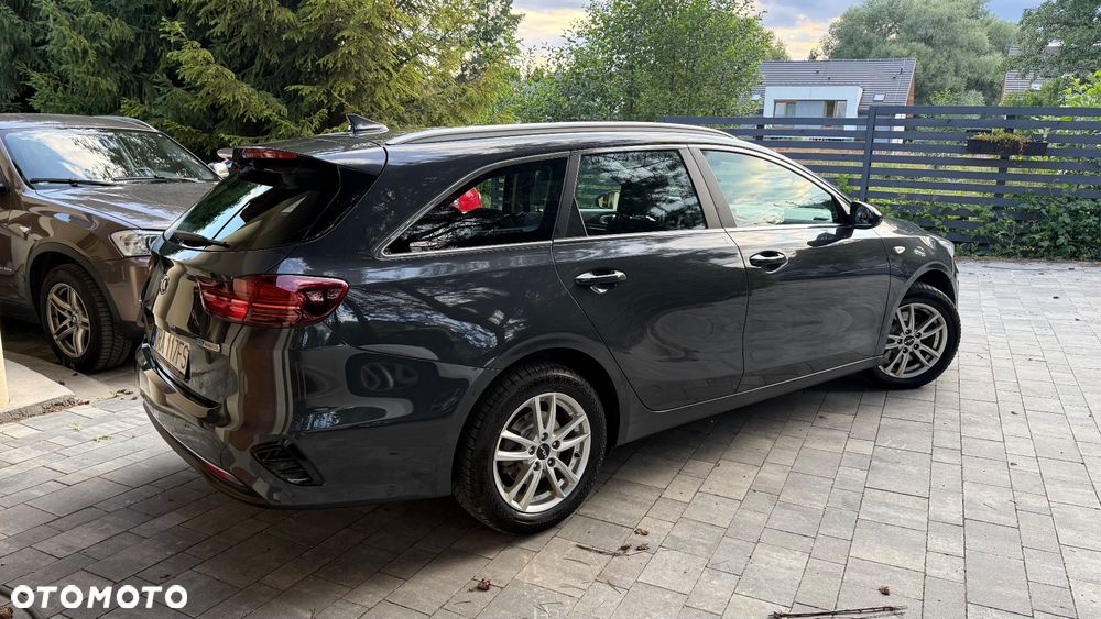 Kia Ceed 1.6 CRDi Eco-Dynamics+ (48V Mild-Hybrid) DCT7 Spirit - 12