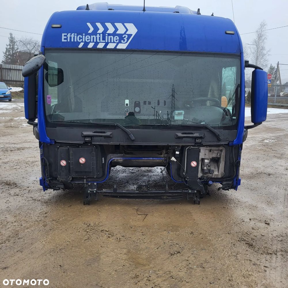 Kabina Kompletna TGX 2017, średnia - 1