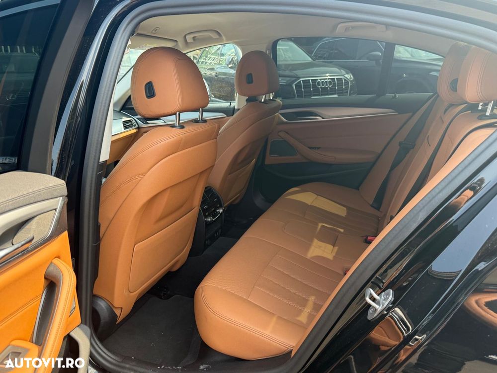 BMW Seria 5 520d xDrive AT MHEV - 29