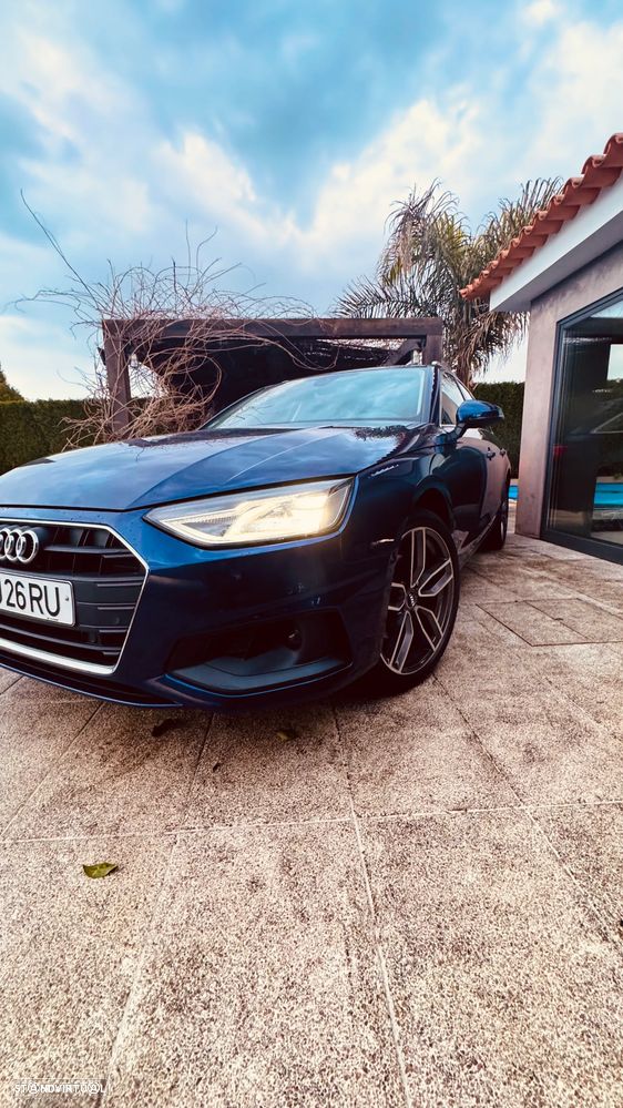 Audi A4 Avant 30 TDI S tronic advanced - 2