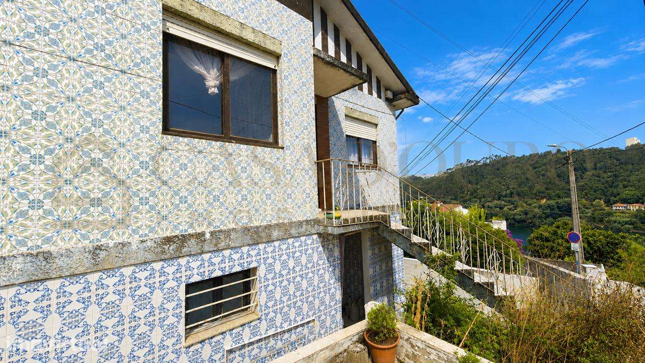 Moradia Bi-Familiar T2+2 Foz do Sousa | Gondomar - Grande imagem: 3/28