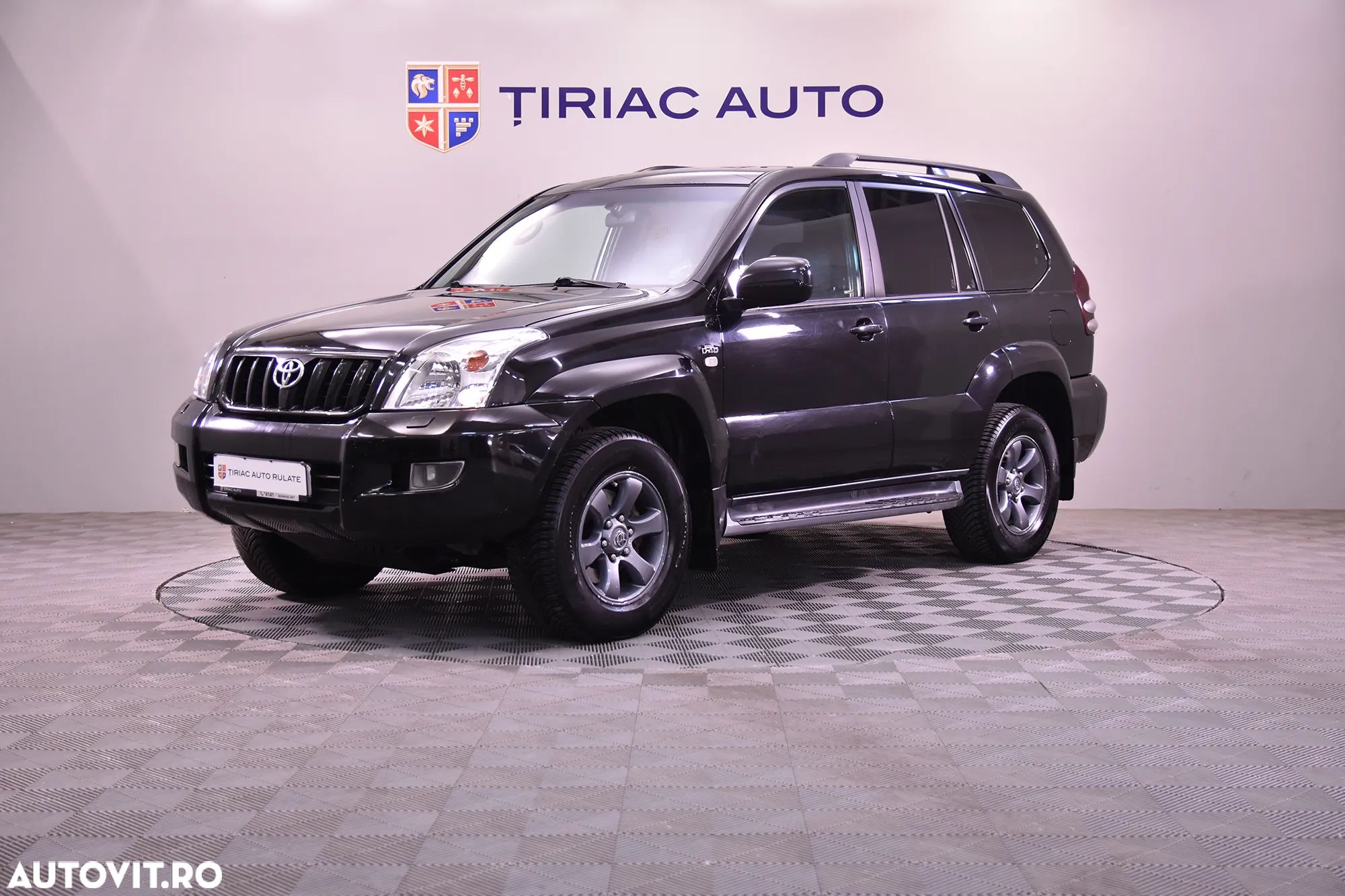 Toyota Land Cruiser 3.0 TD-4D Aut VX - 1