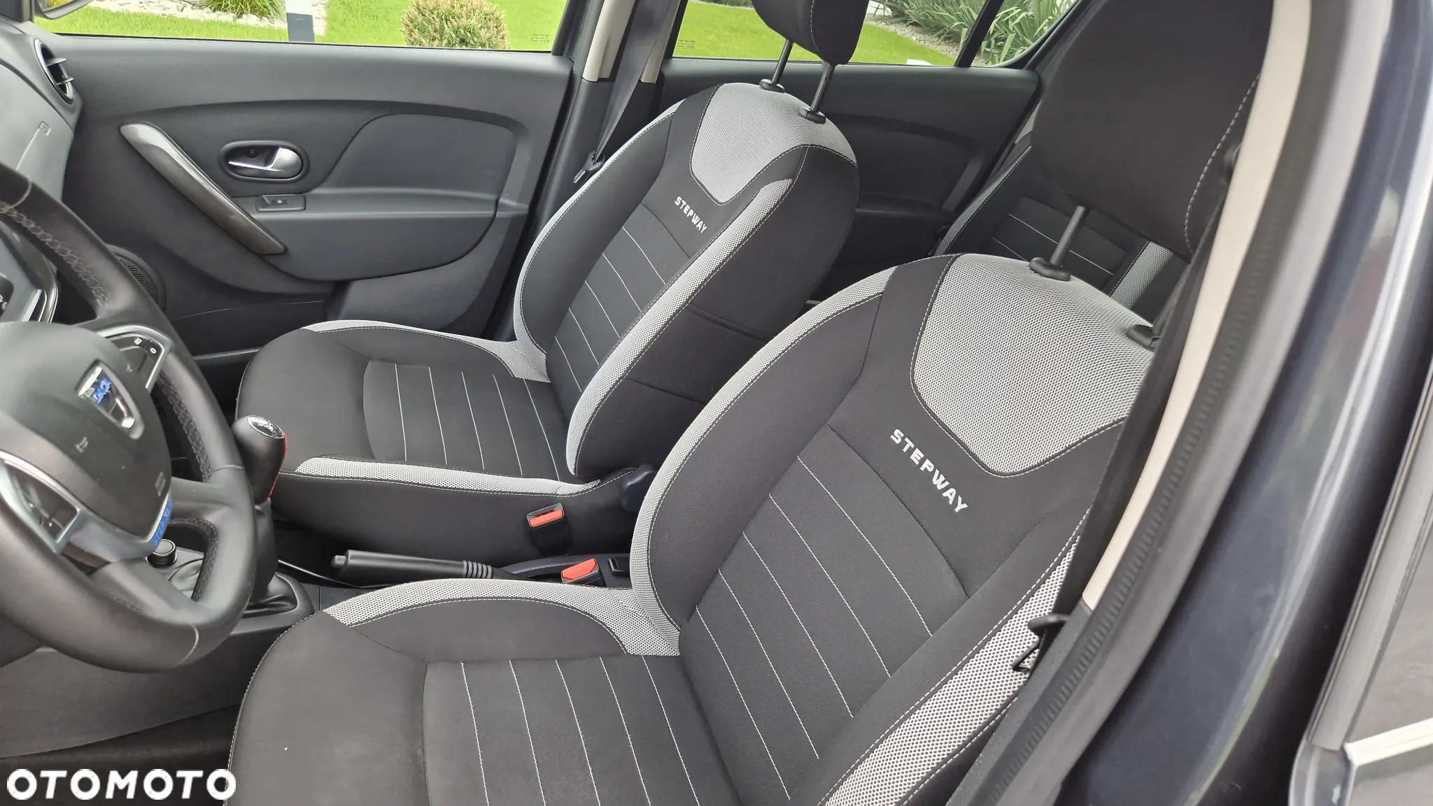 Dacia Sandero Stepway 0.9 TCe Laureate S&S - 14