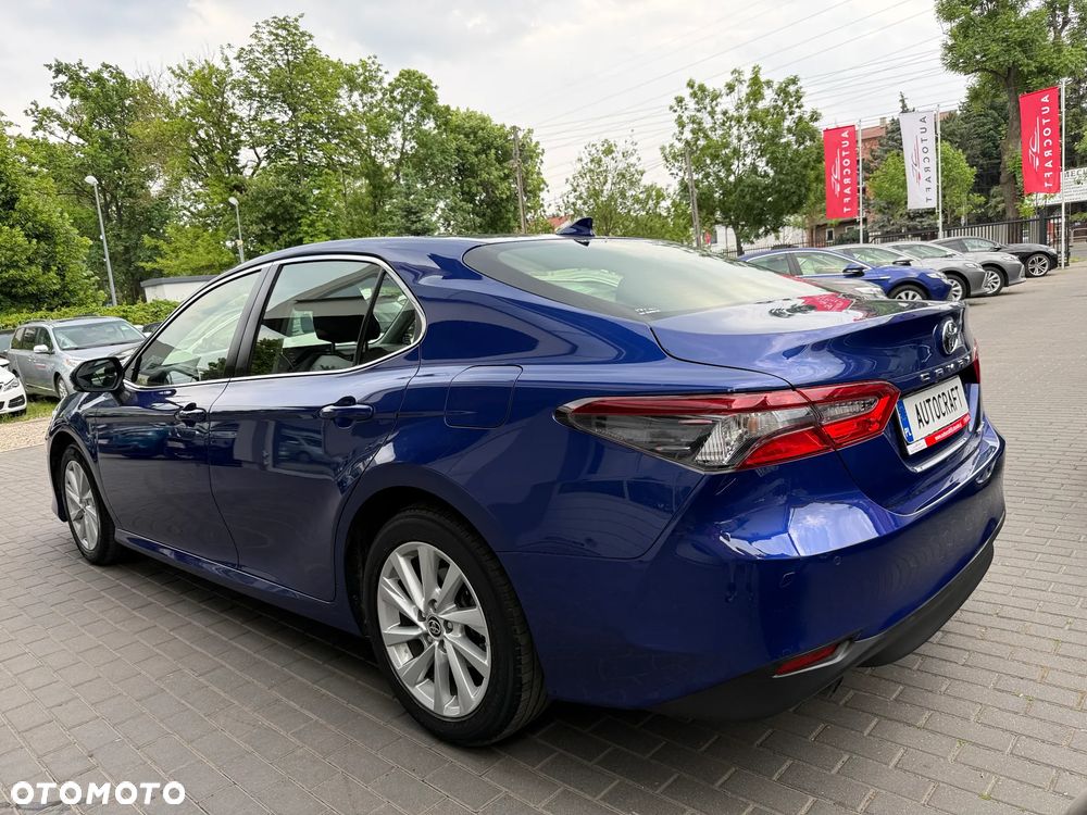 Toyota Camry 2.5 Hybrid Comfort CVT - 26