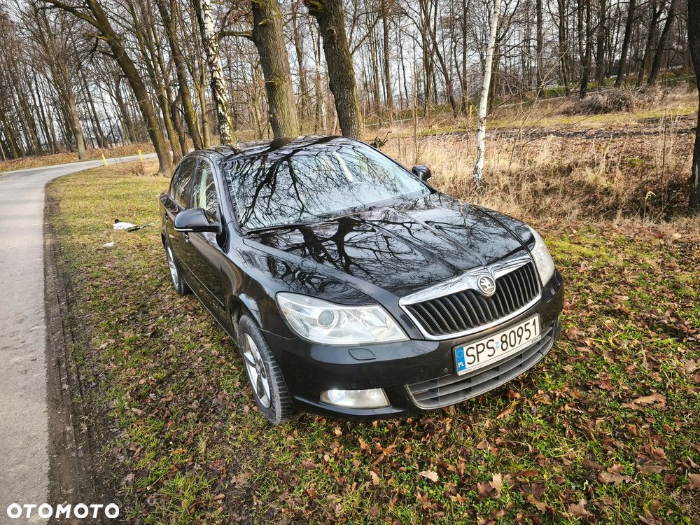 Skoda Octavia 2.0 TDI DPF Elegance DSG - 2