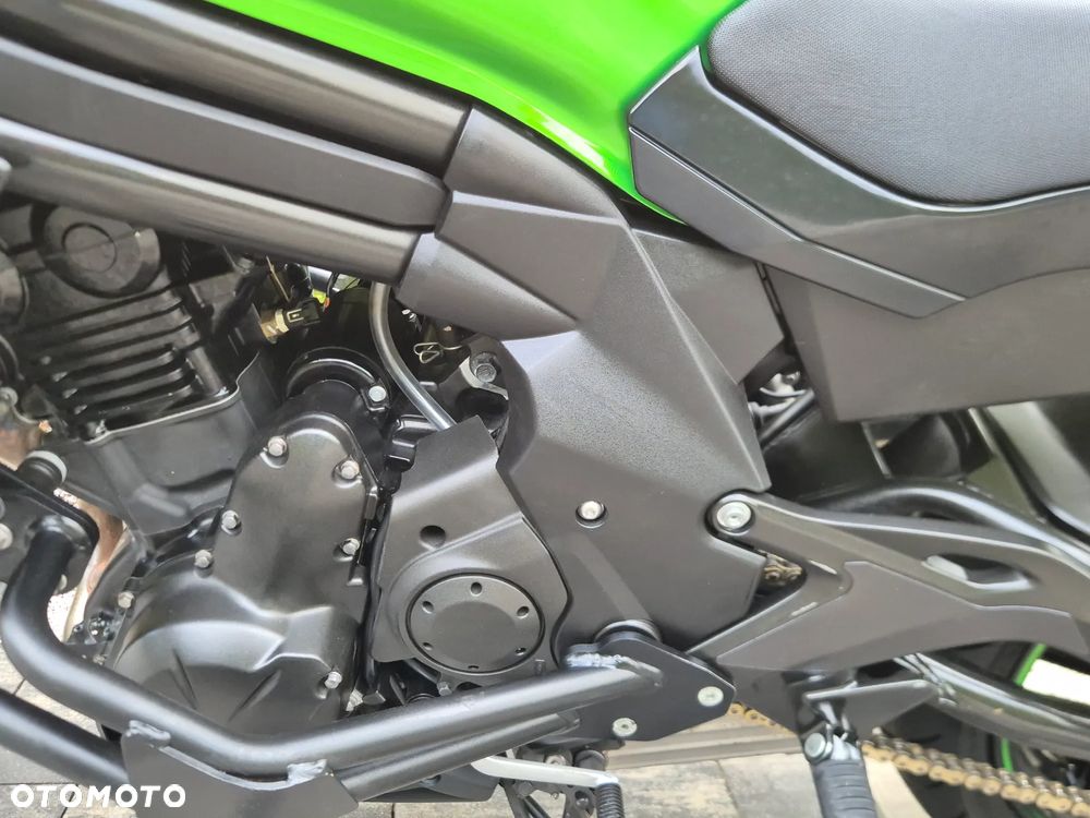 Kawasaki ER - 21