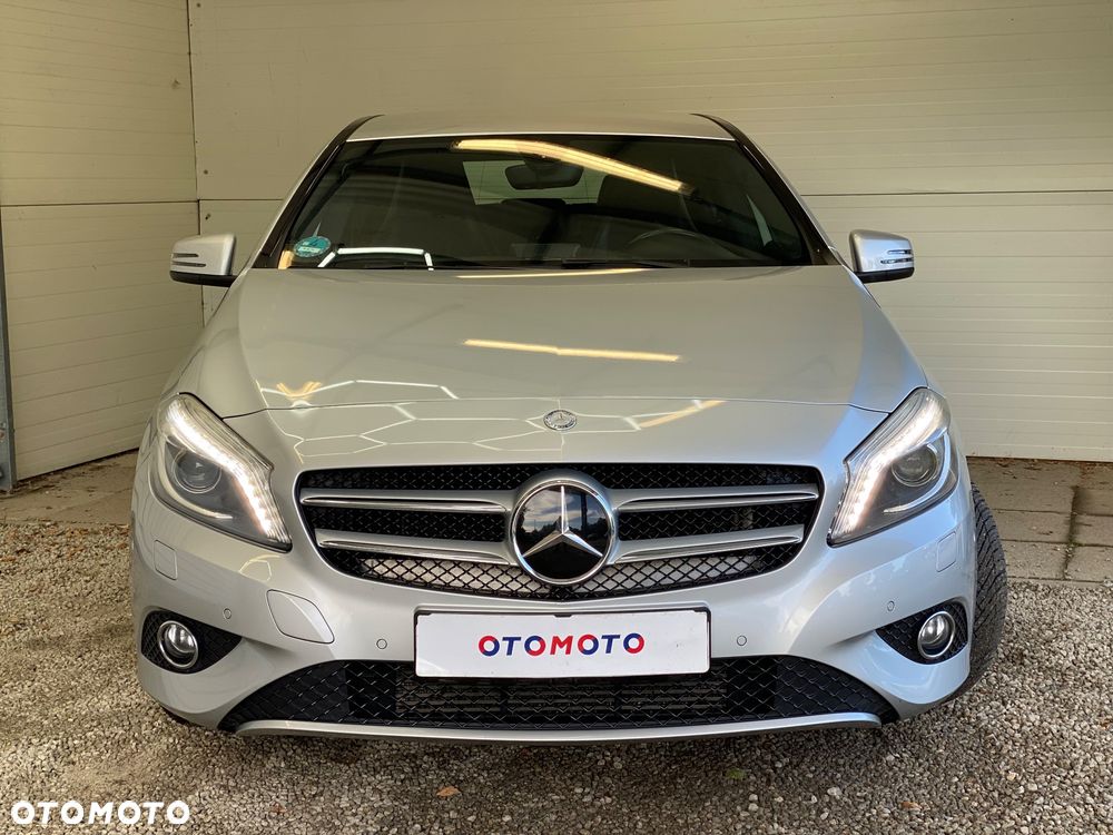 Mercedes-Benz Klasa A 180 (BlueEFFICIENCY) Style - 2