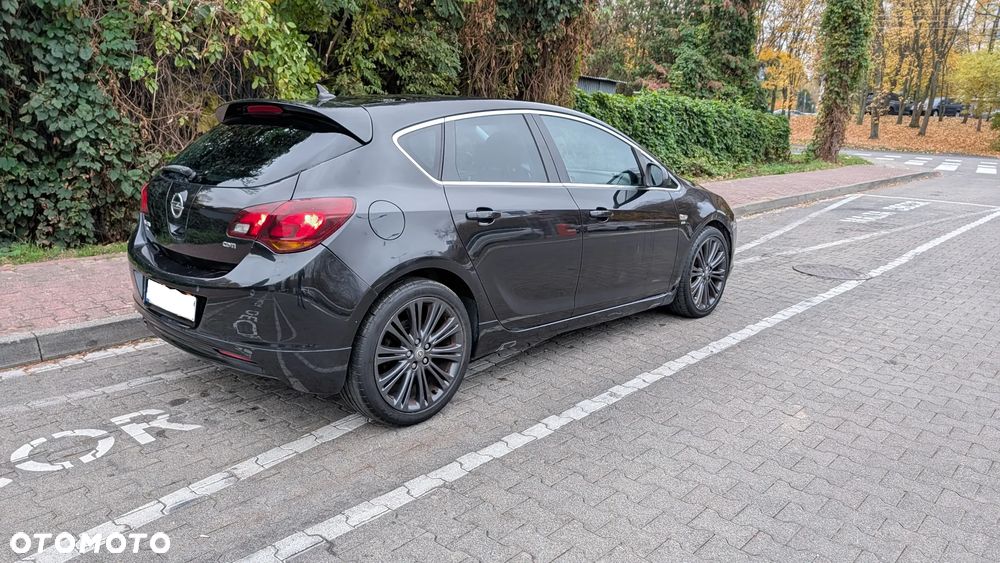 Opel Astra - 10