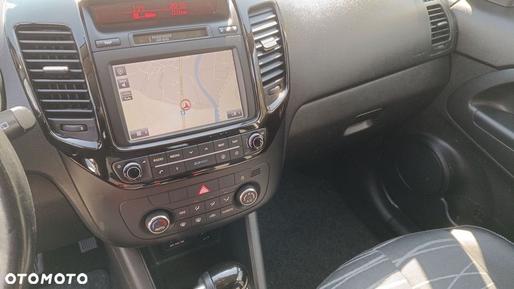 Kia Venga 1.6 Smart - 19