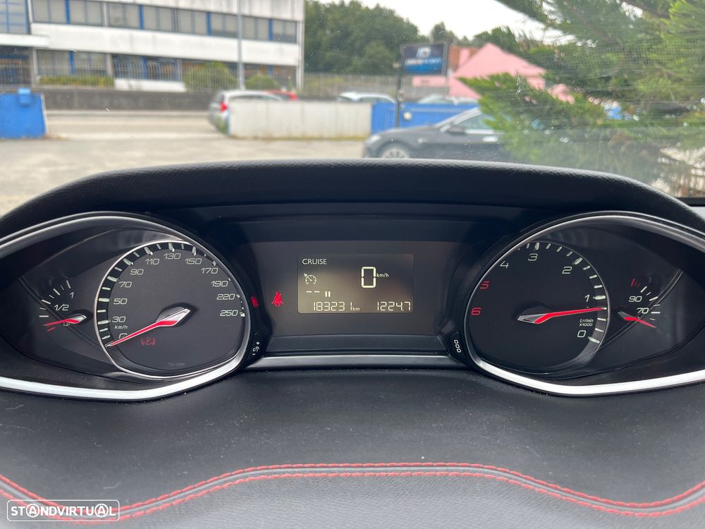 Peugeot 308 SW BlueHDi 130 Stop & Start GT Pack - 31