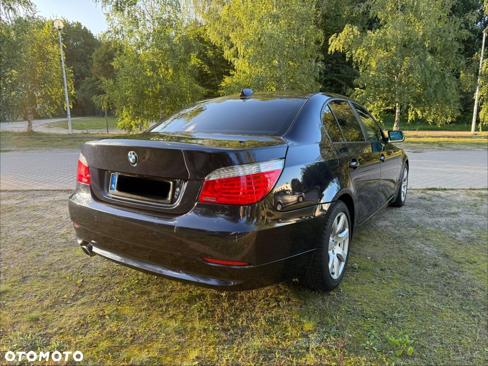 BMW Seria 5 520d - 5