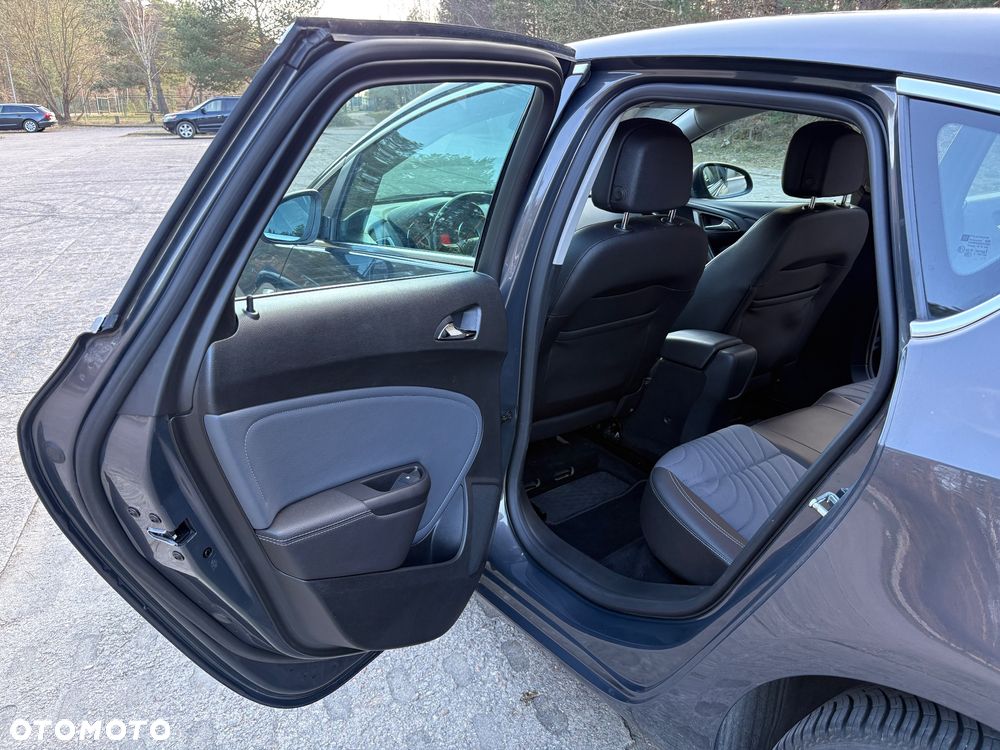 Opel Astra 1.4 Turbo Automatik Exklusiv - 15