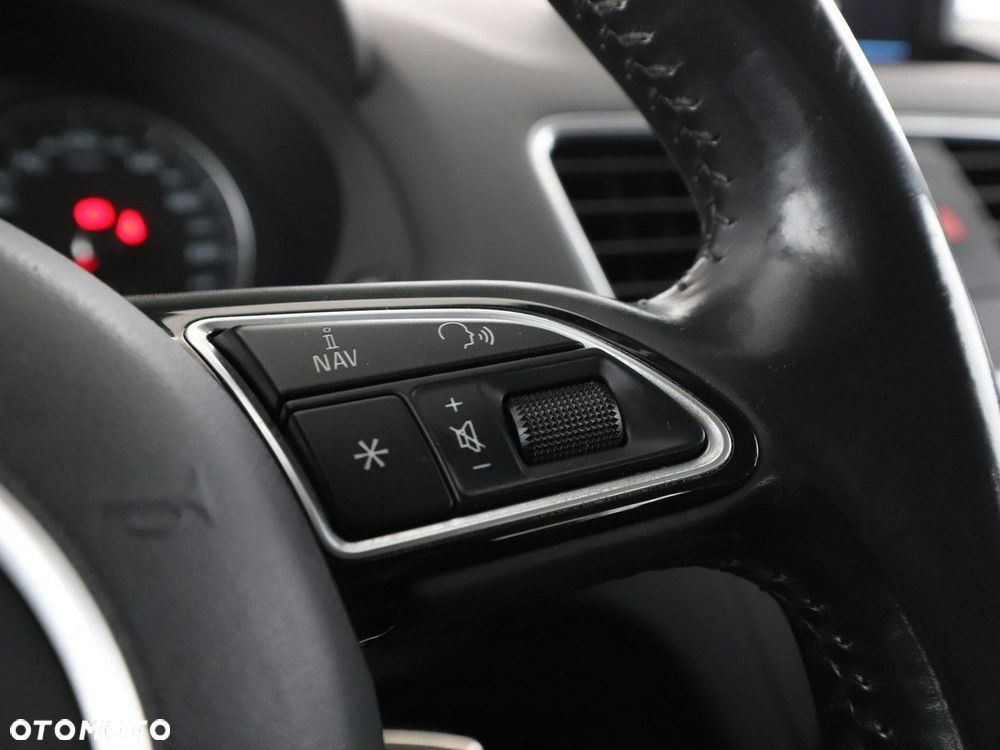 Audi Q3 2.0 TDI S tronic - 29