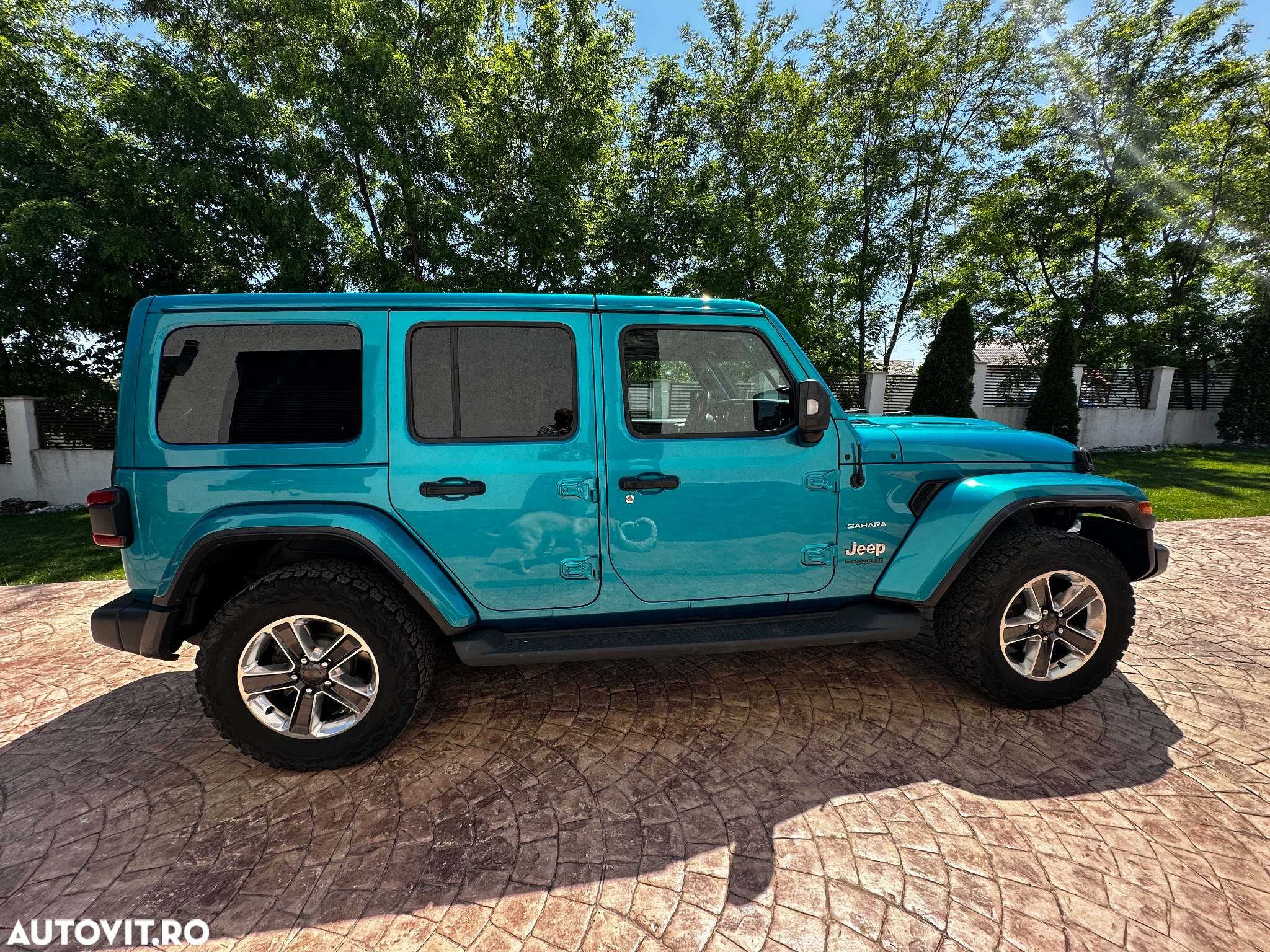 Jeep Wrangler Unlimited 2.0 Turbo AT8 Sahara - 5