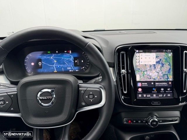 Volvo XC 40 2.0 B3 Plus Dark - 19