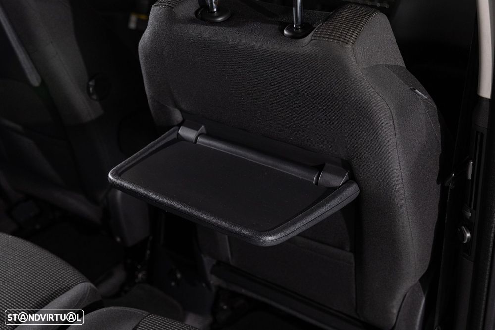 Peugeot 5008 1.6 HDi 7L Allure - 27