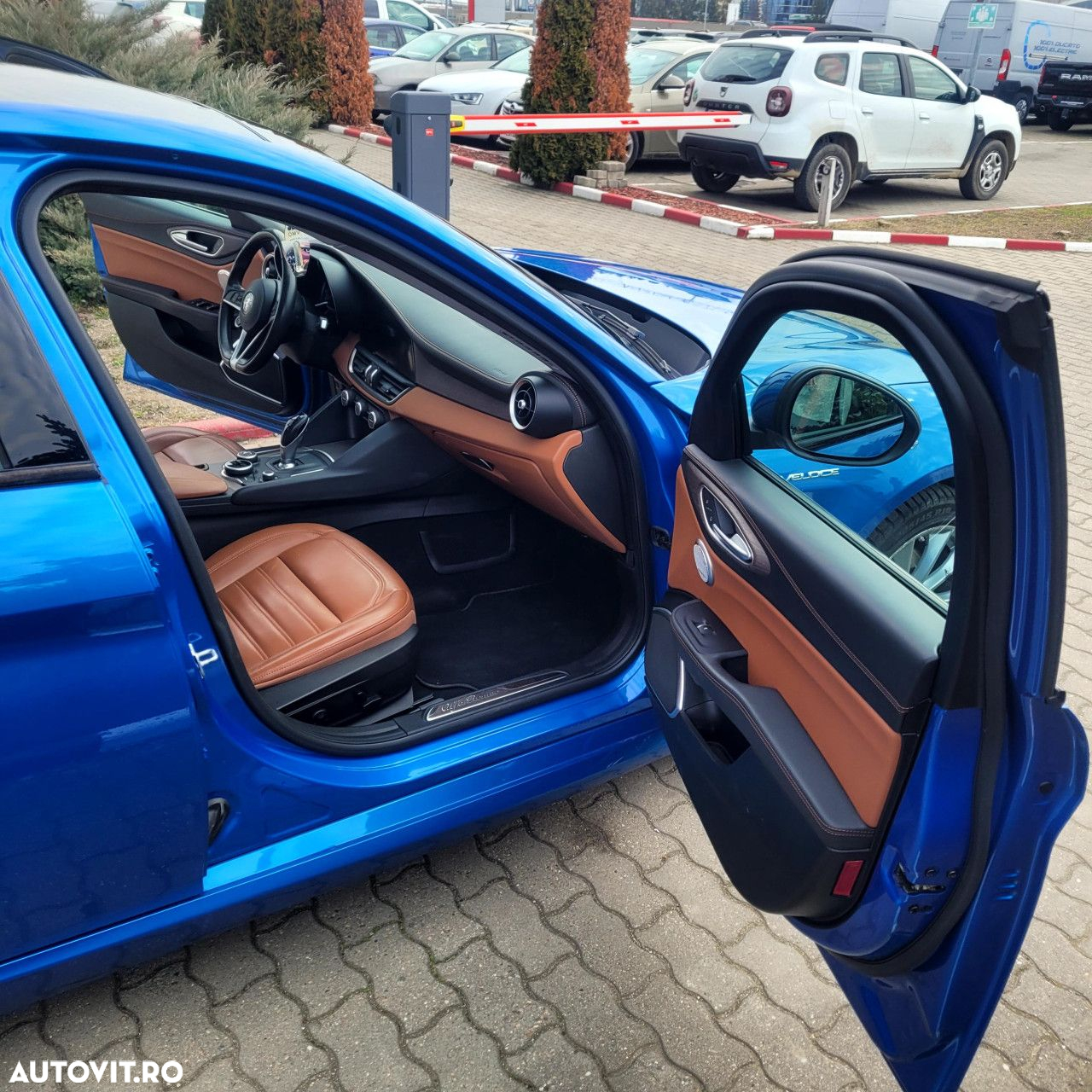 Alfa Romeo Giulia - 24