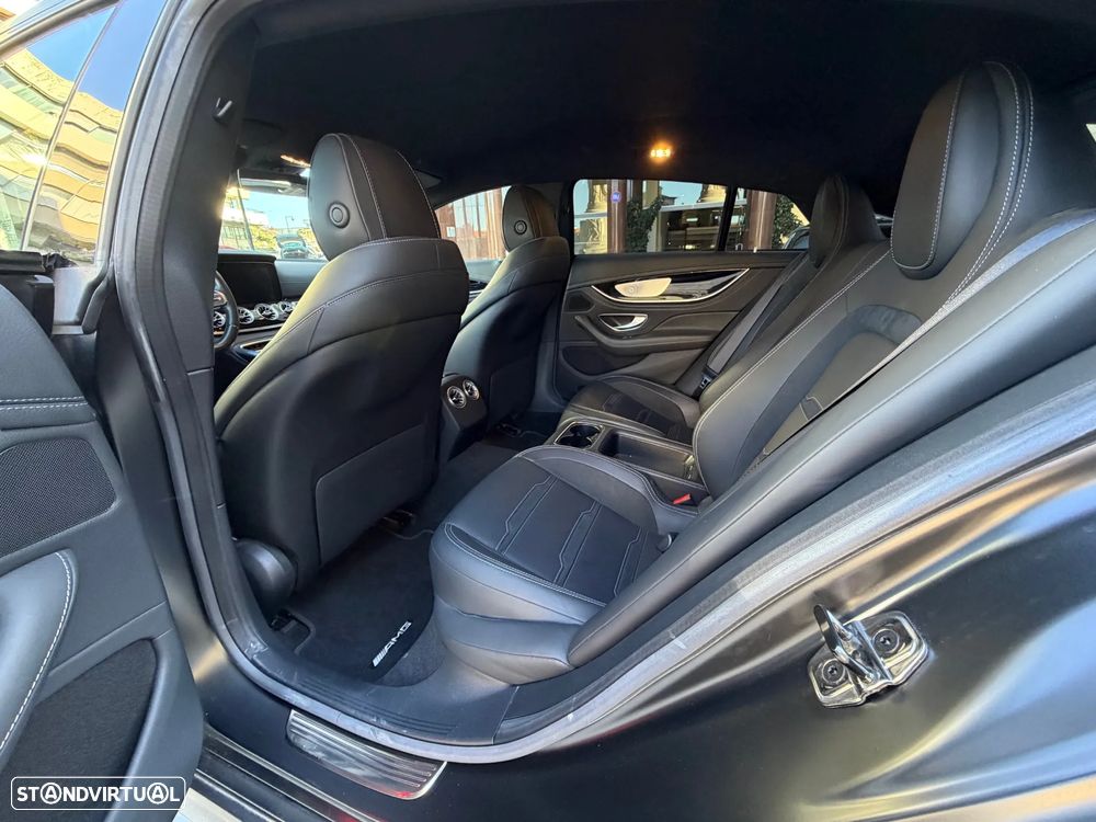 Mercedes-Benz AMG GT 63 4MATIC+ - 14