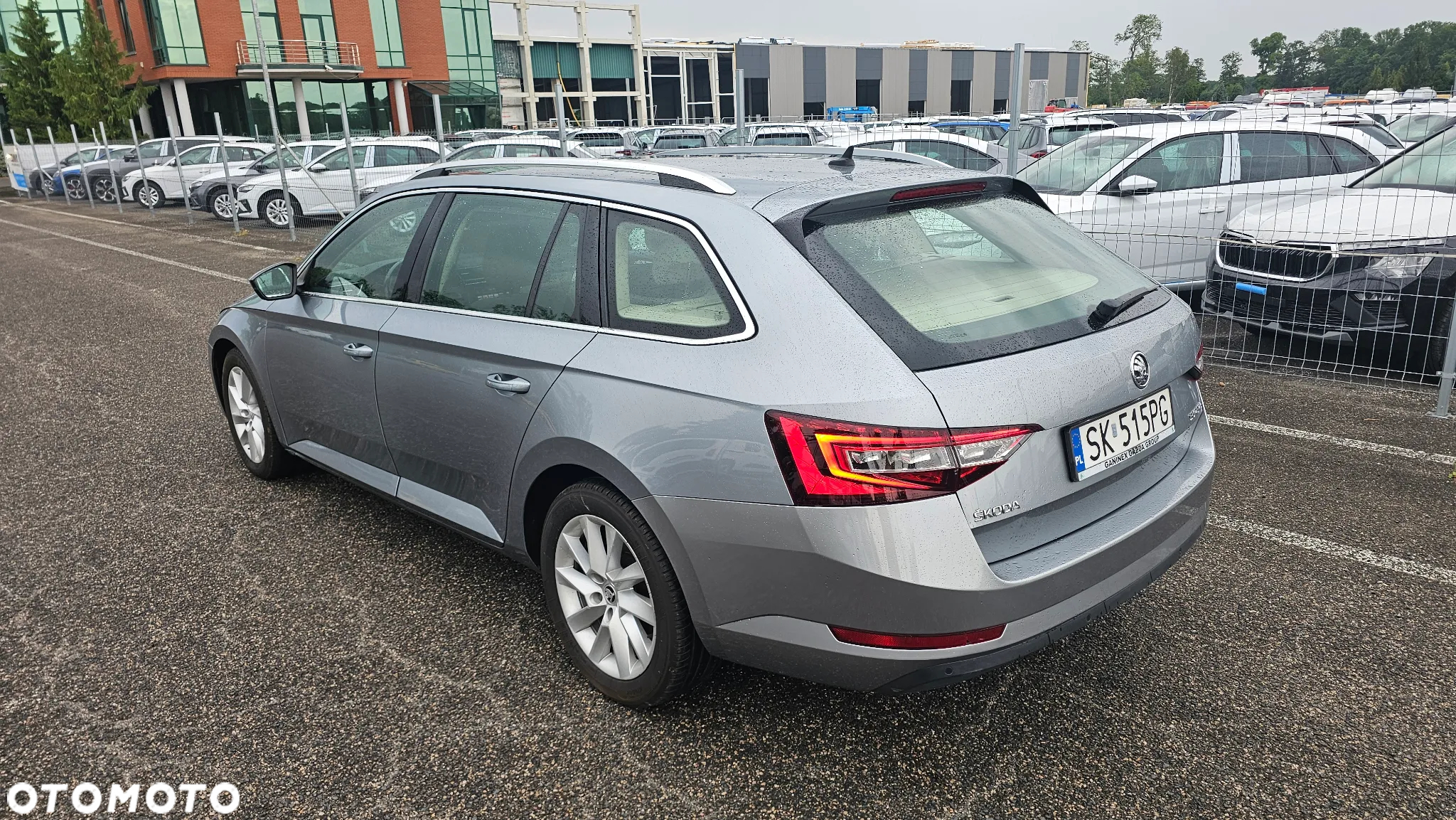 Skoda Superb 2.0 TDI Style DSG - 3