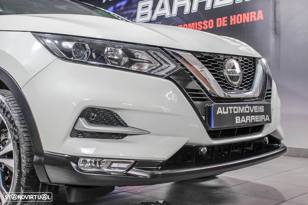 Nissan Qashqai 1.5 dCi N-Connecta RS+PS - 26