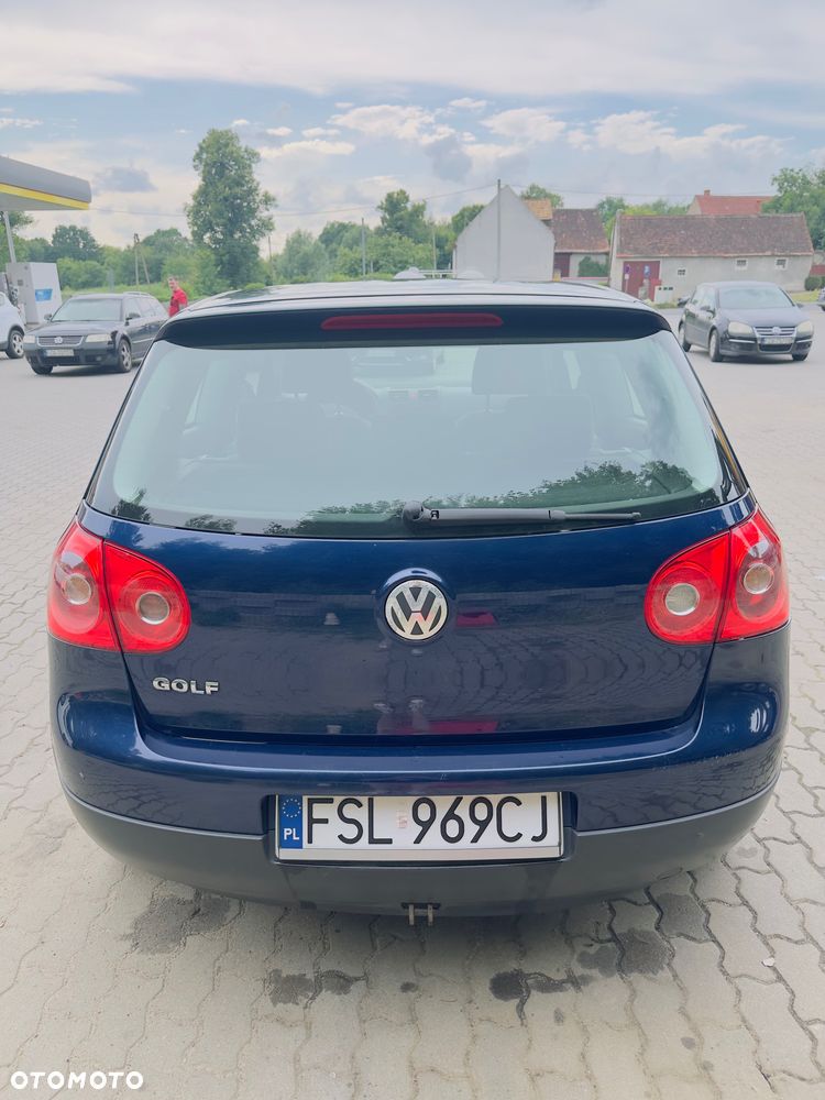 Volkswagen Golf - 4