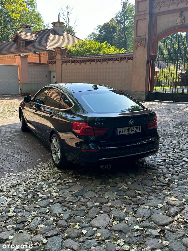 BMW Seria 3 330i xDrive Luxury Line - 7